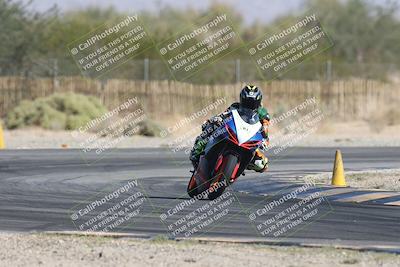 media/Oct-30-2025-Racers Edge (Thu) [[dabbdaf680]]/3-B Group/Session 2 Turn 2/